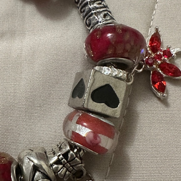 Handmade-NWOT-925 SS plated charm bracelet. Red lamp work beads variety charms - Picture 9 of 12